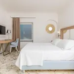 Mamela 4* Capri