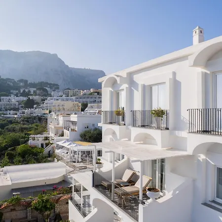 ماميلا فندق كابري