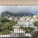 Mamela Capri