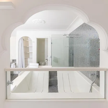 Mamela Hotel 4*