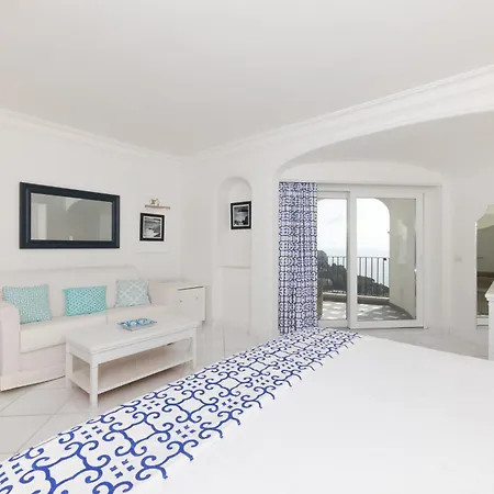 Mamela Hotel Capri