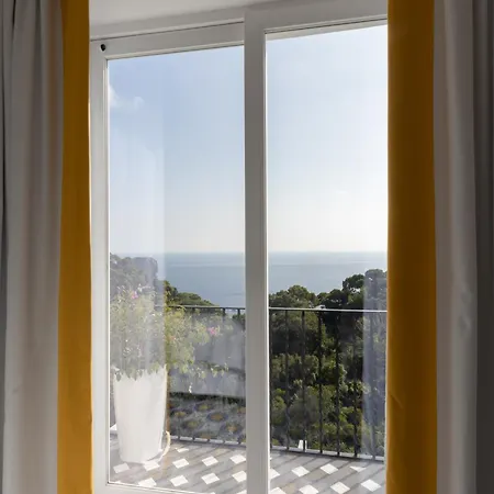 Mamela Hotel
