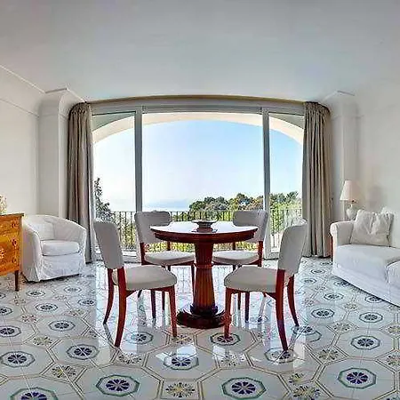 Hotel Mamela Capri